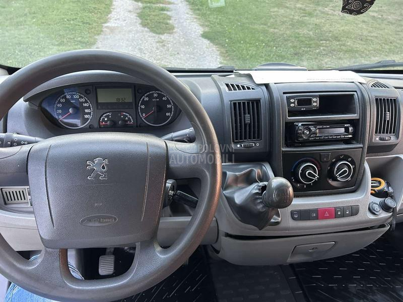 Peugeot Boxer 3,0 HDI