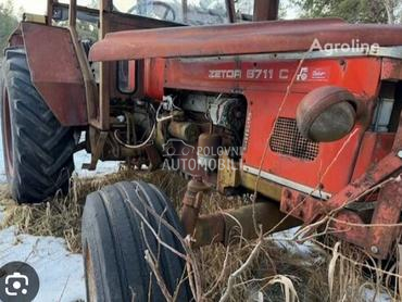 komplet traktor u delovim