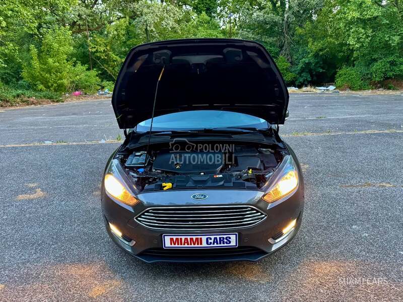 Ford Focus 1.6 TDCi/TITANIUM/