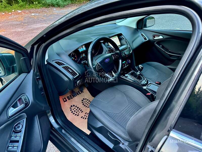 Ford Focus 1.6 TDCi/TITANIUM/