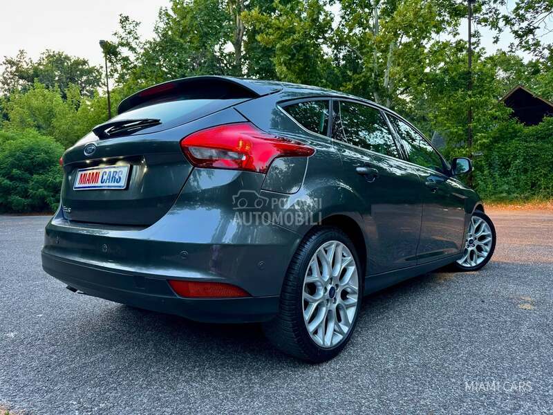 Ford Focus 1.6 TDCi/TITANIUM/