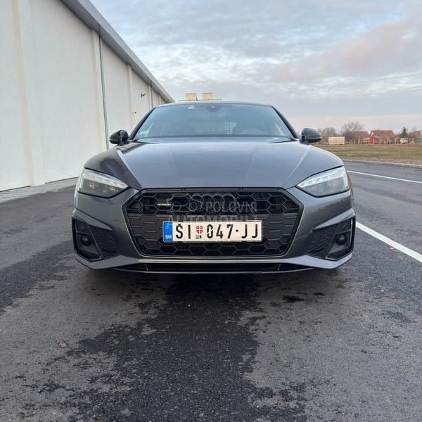 Audi A5 Quattro/Virtual