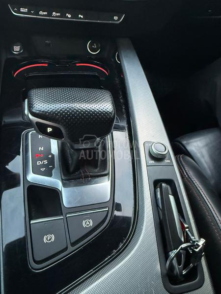 Audi A5 Quattro/Virtual