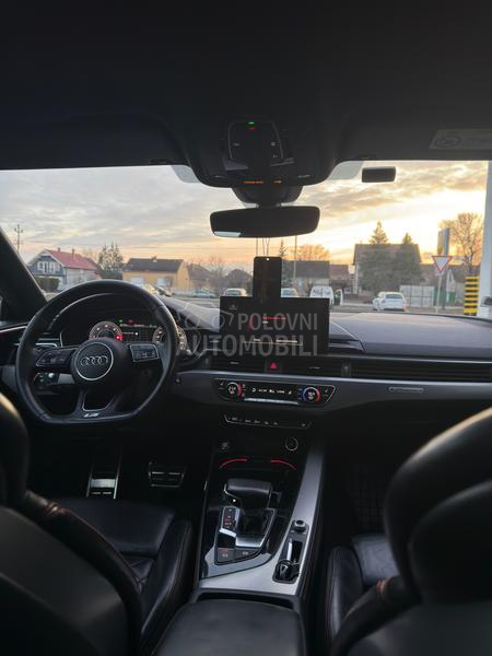 Audi A5 Quattro/Virtual