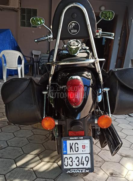 Kawasaki VN 900 Custom