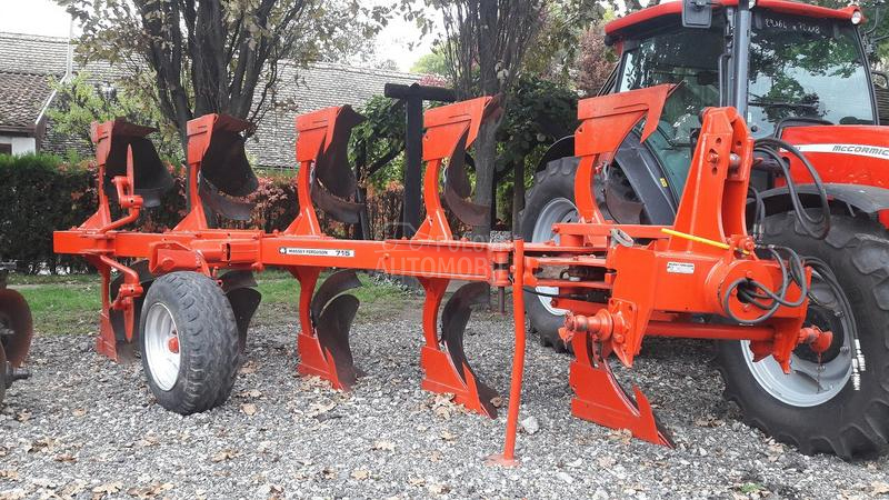 Massey Ferguson 715
