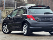 Peugeot 207 1.4i, Sport, CH