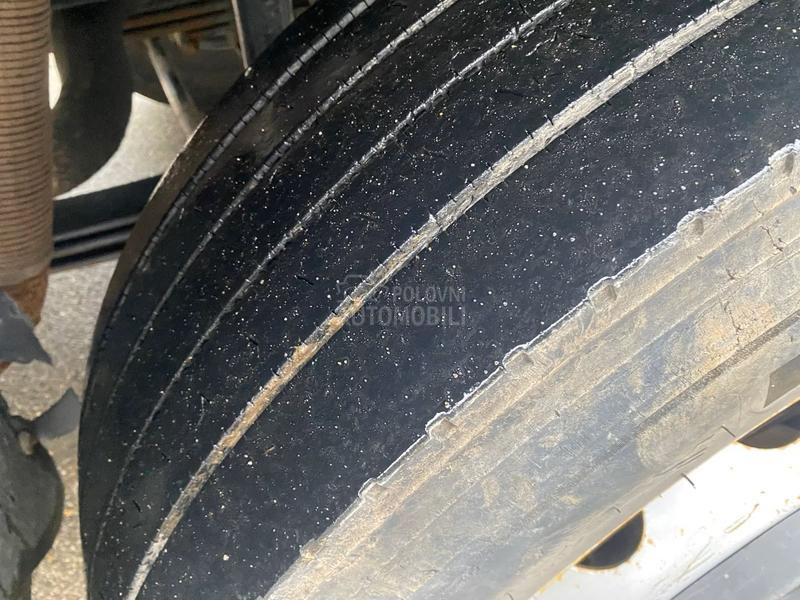 Iveco AD410T51 / LA2273