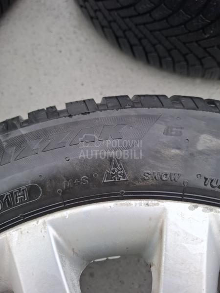 Bridgestone 205/55 R16 Zimska