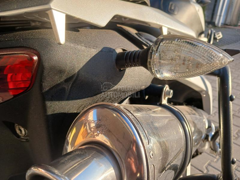 Suzuki V strom dl 1000