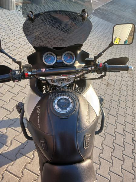 Suzuki V strom dl 1000