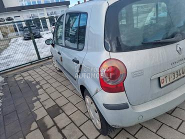 stop svetla za Renault Modus od 2004. do 2009. god.