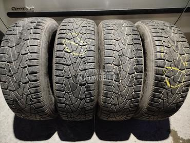 Pirelli 195/65 R15 Zimska