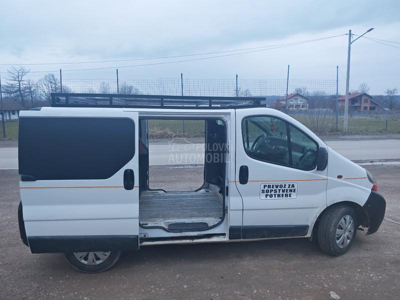 Renault Trafic 