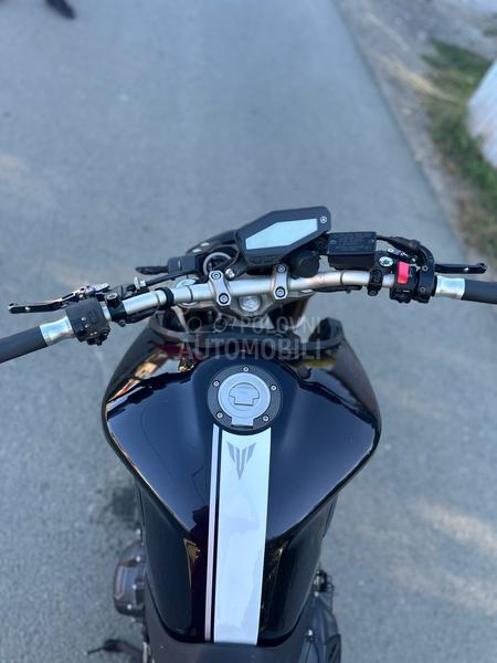 Yamaha mt 09