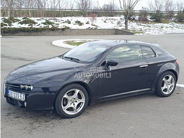 Alfa Romeo Brera 
