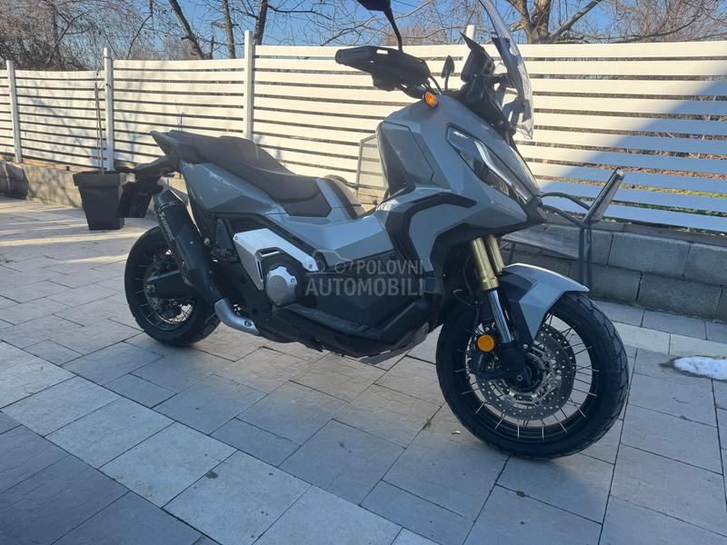 Honda X ADV 750