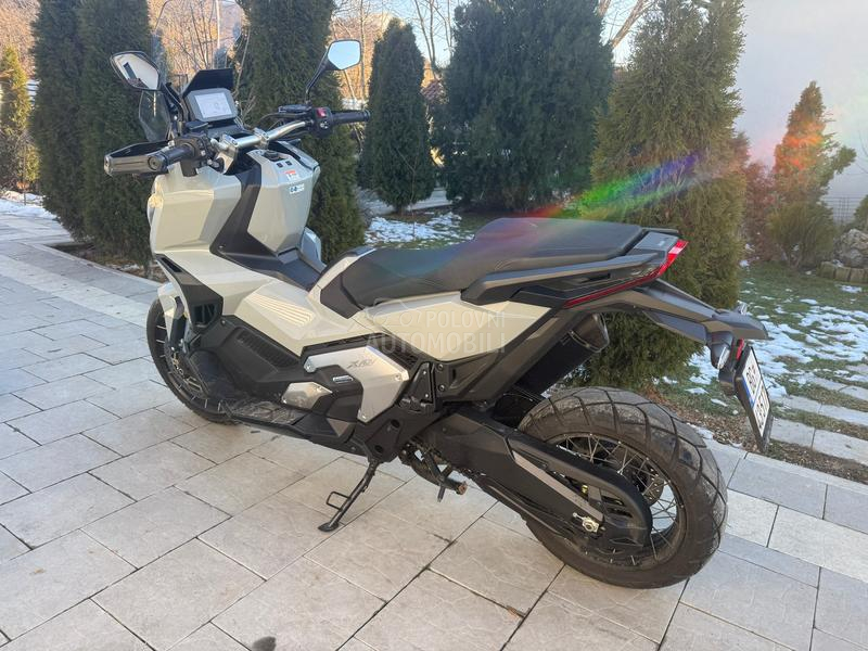 Honda X ADV 750