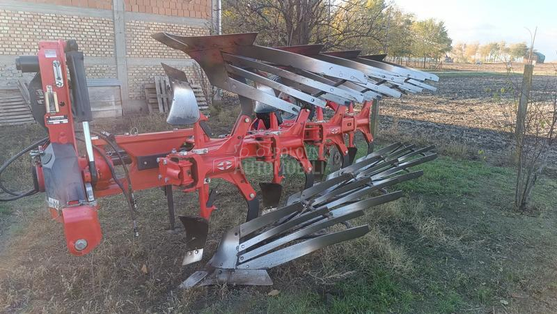 Gregoire Besson Rc6, 4 brazde