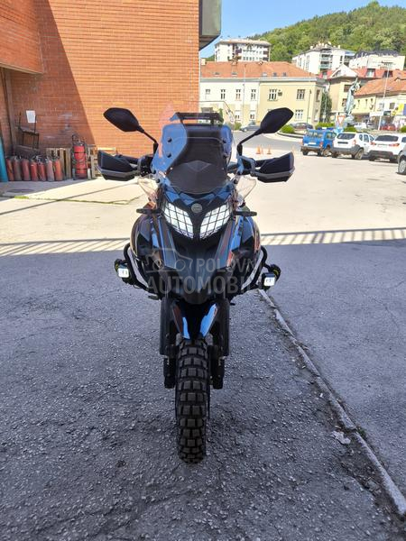 Benelli TRK502 X