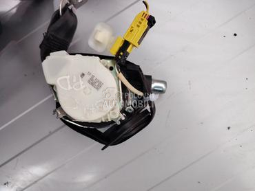 Prednji desni pojas za Volkswagen Passat B7