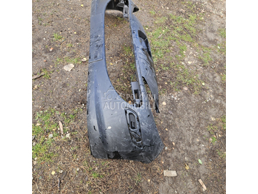 prednji branik za Peugeot 207