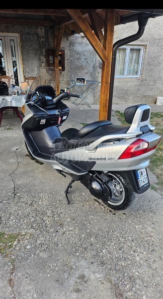 Suzuki burgman 400