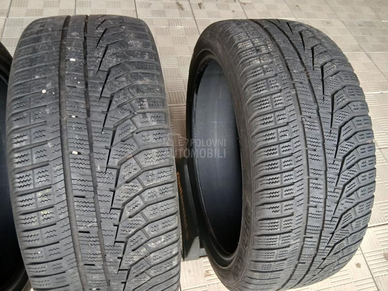 Hankook 225/40 R18 Zimska