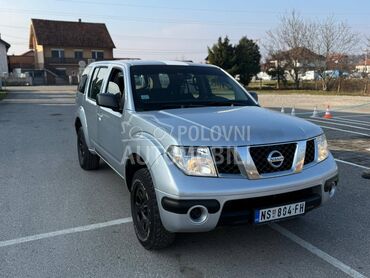 Nissan Pathfinder 