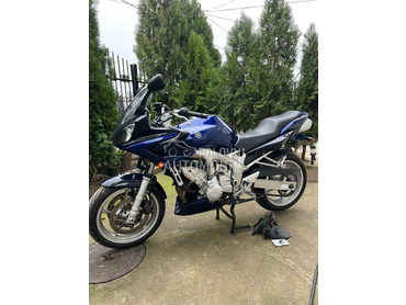 Yamaha FAZER