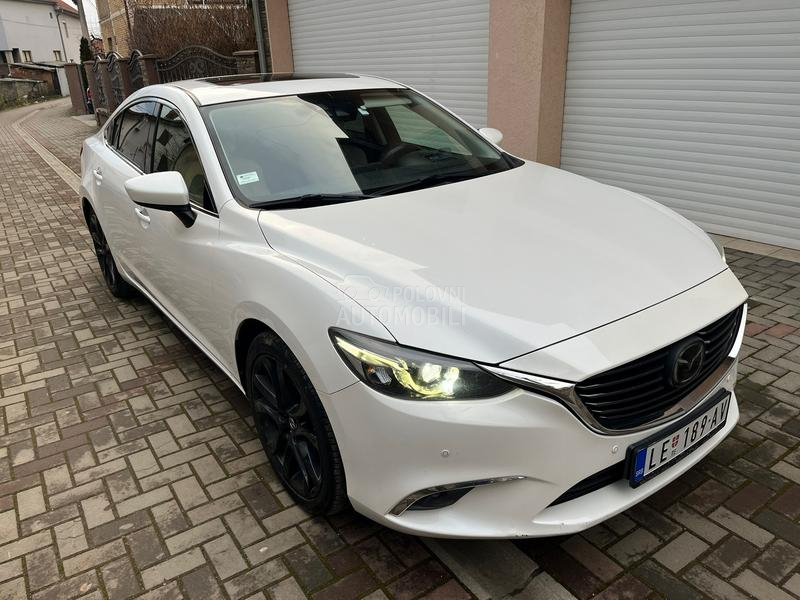 Mazda 6 