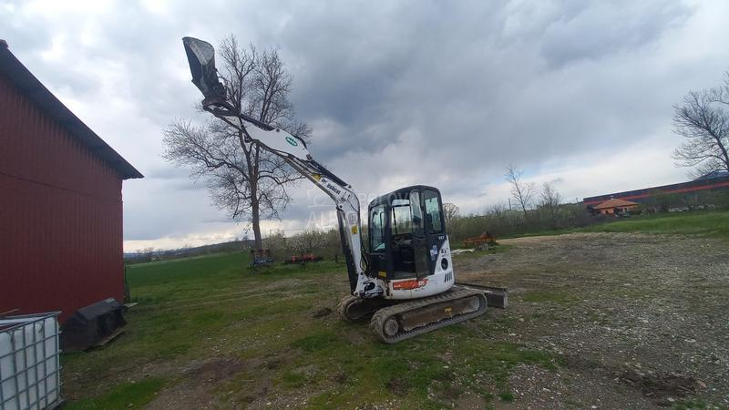 Bobcat 430