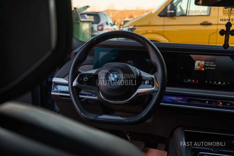 BMW i7 xDrive60