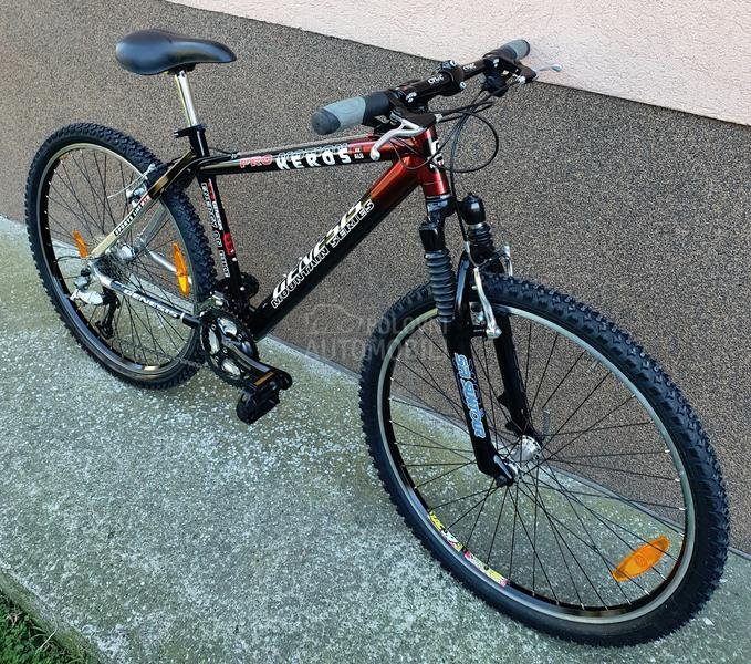 Genesis HEROS MOTION PRO 3X9