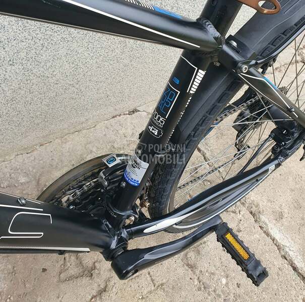 Bulls STREET FLYER 3X8