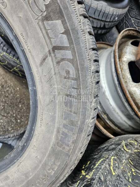 Michelin 255/60 R18 Zimska