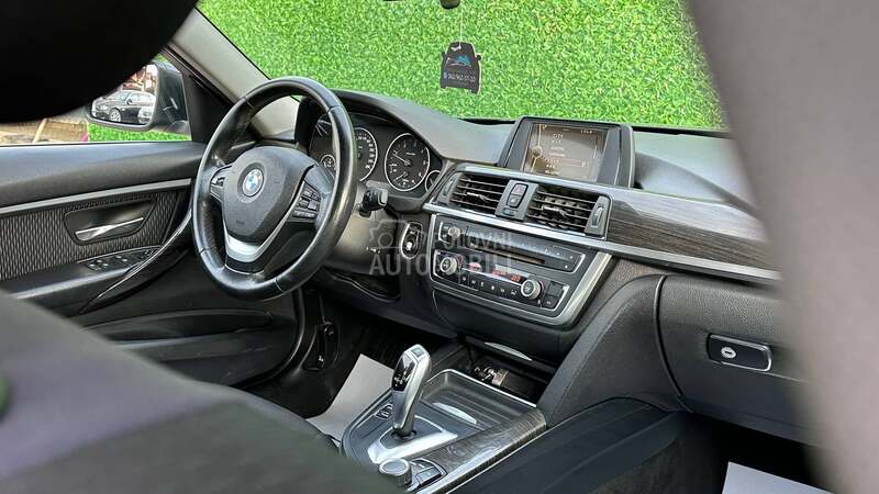 BMW 320 d Luxury