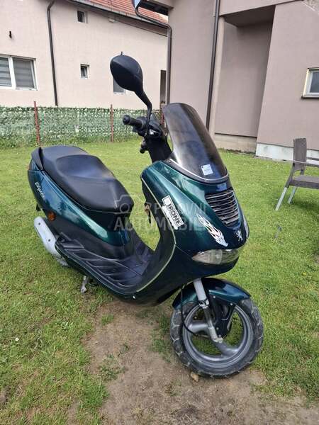 Peugeot Elyseo 49cc