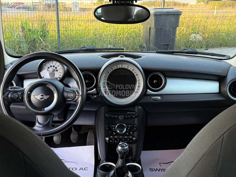 MINI Cooper 1.6i