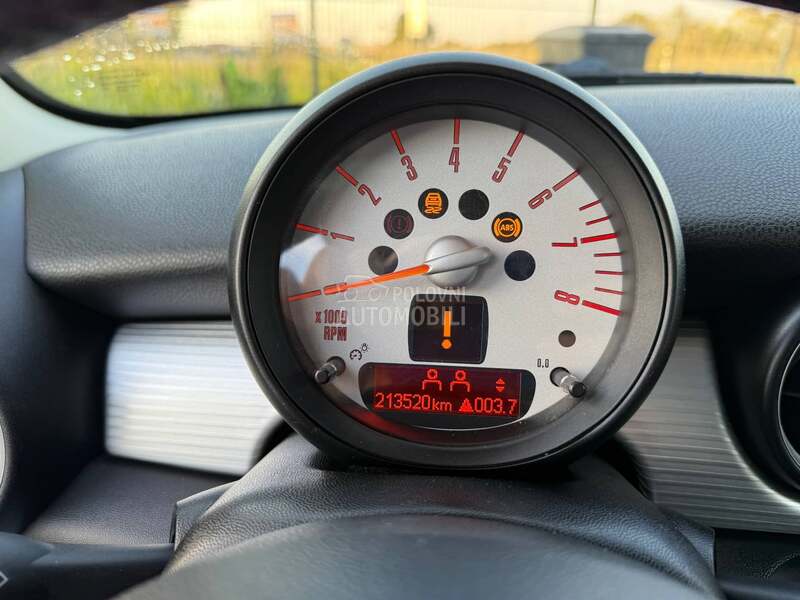 MINI Cooper 1.6i