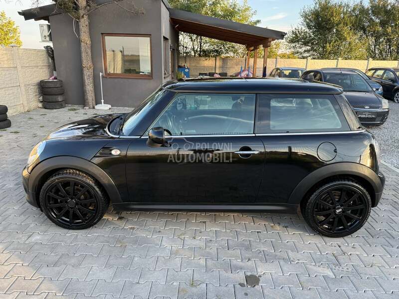 MINI Cooper 1.6i