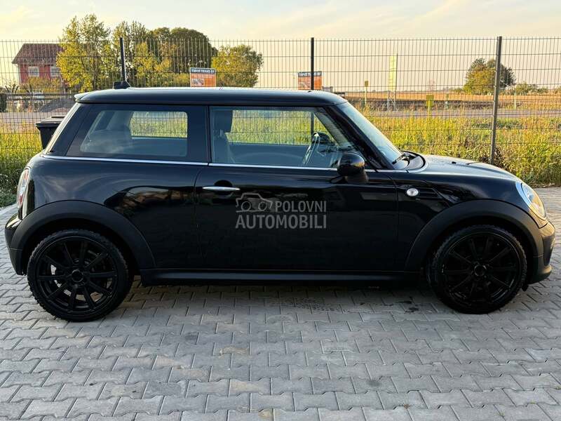 MINI Cooper 1.6i