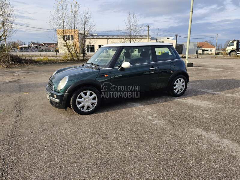 MINI Cooper 