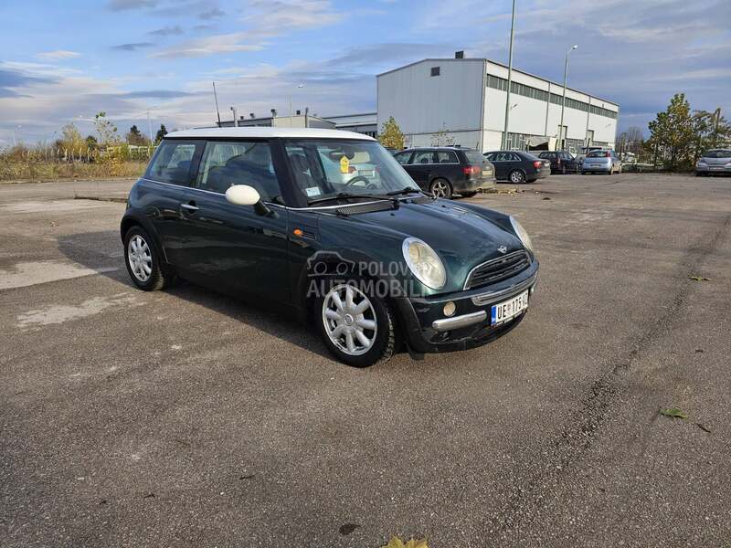 MINI Cooper 