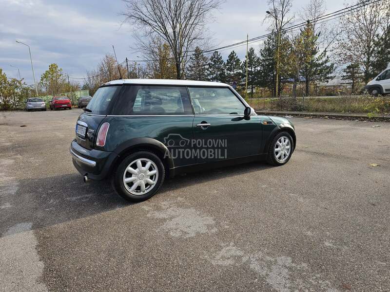 MINI Cooper 