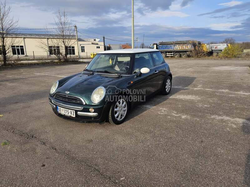 MINI Cooper 