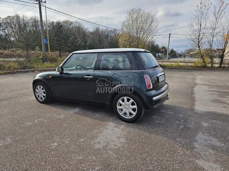 MINI Cooper 