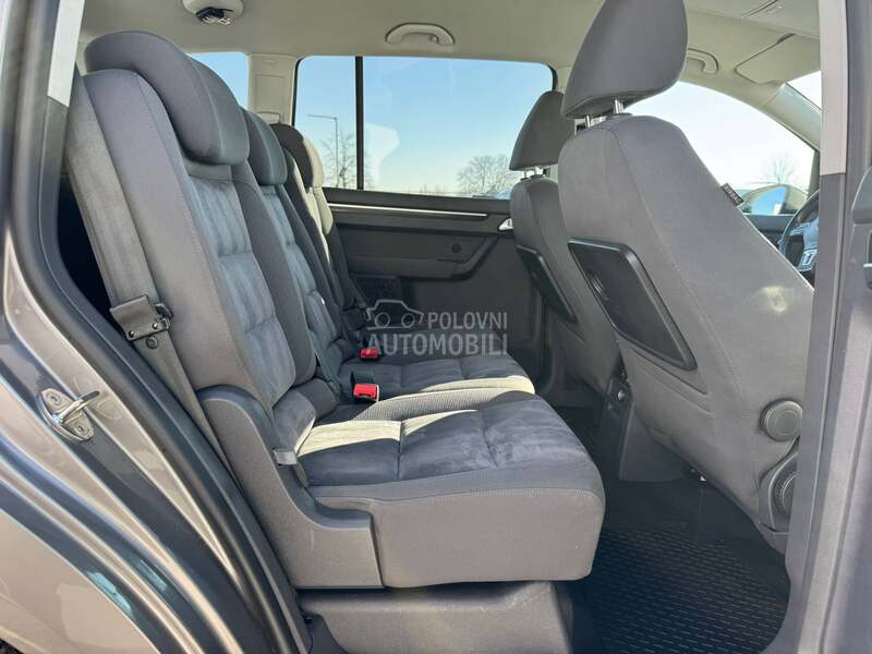 Volkswagen Touran XEN / LED