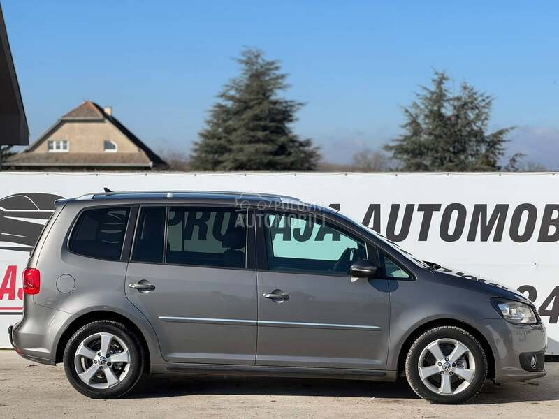 Volkswagen Touran XEN / LED
