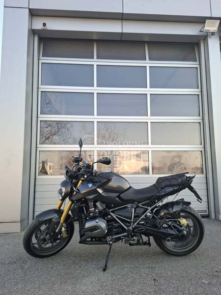BMW R1200R